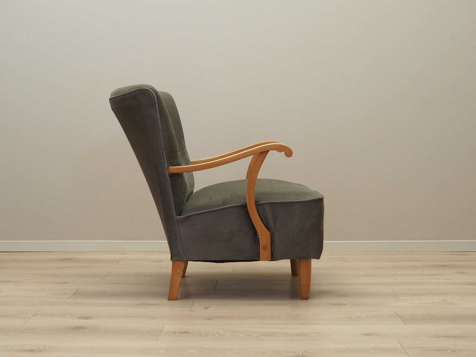 photo furniture Beech Armchair, Danish Design, 1960s, Production: Denmark