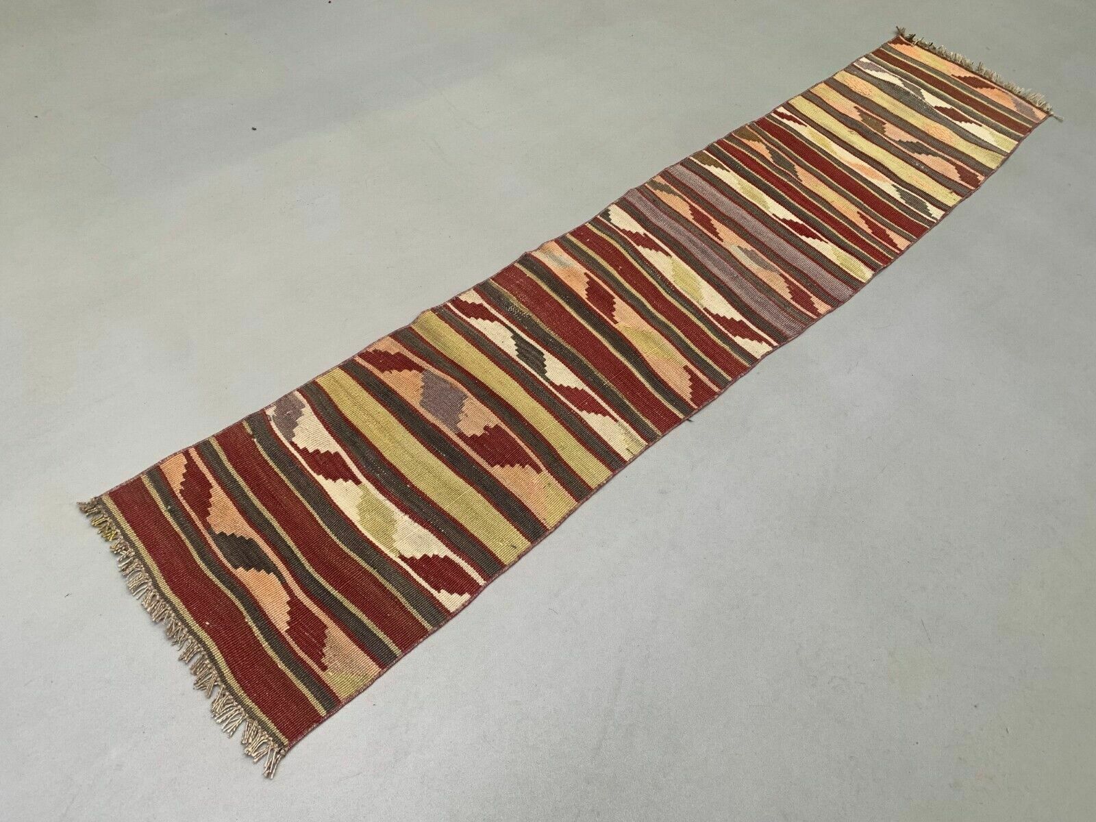 Old Turkish Narrow Kilim Runner 265x52 Cm Shabby Chic, Vintage Kelim photo Textiles