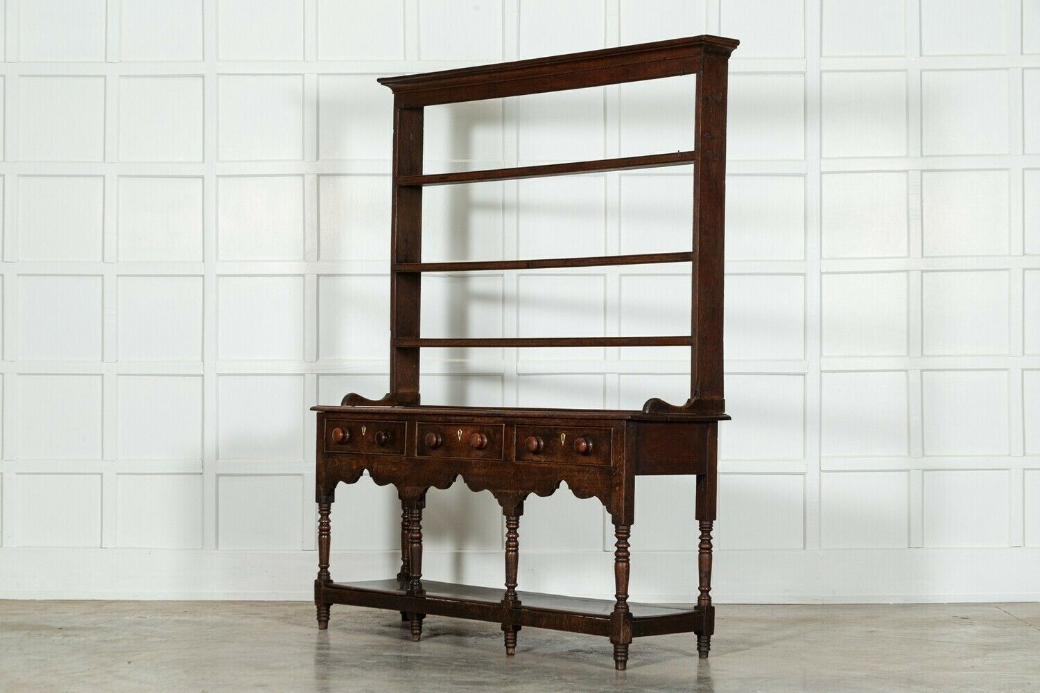 photo vintage 18thc English George II Oak Potboard Dresser