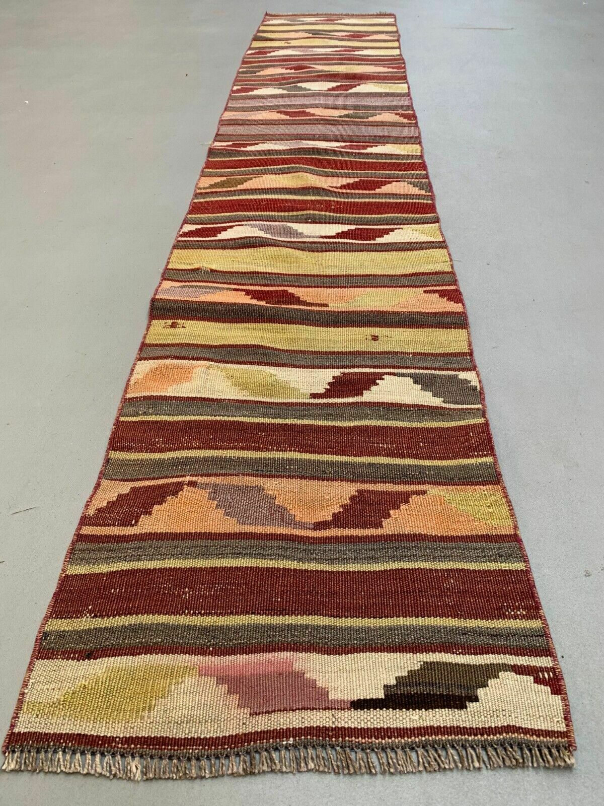 Old Turkish Narrow Kilim Runner 270x53 Cm Shabby Chic, Vintage Kelim photo furniture