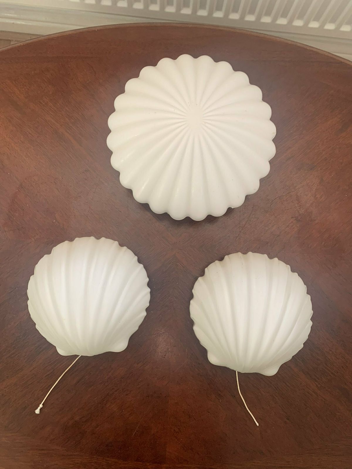Original 90s Vintage Clam/Scallop Shell Opaline Pair Of Wall Lights/Sconces & Matching Ceiling Light photo Lighting
