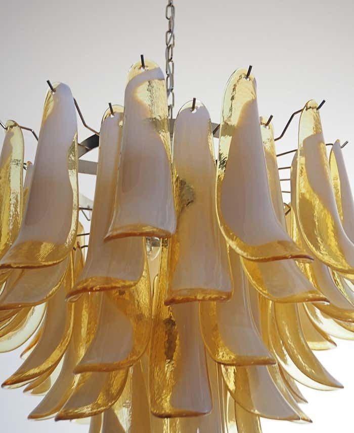 Italian Caramello Petal Chandelier, Murano photo vinterior