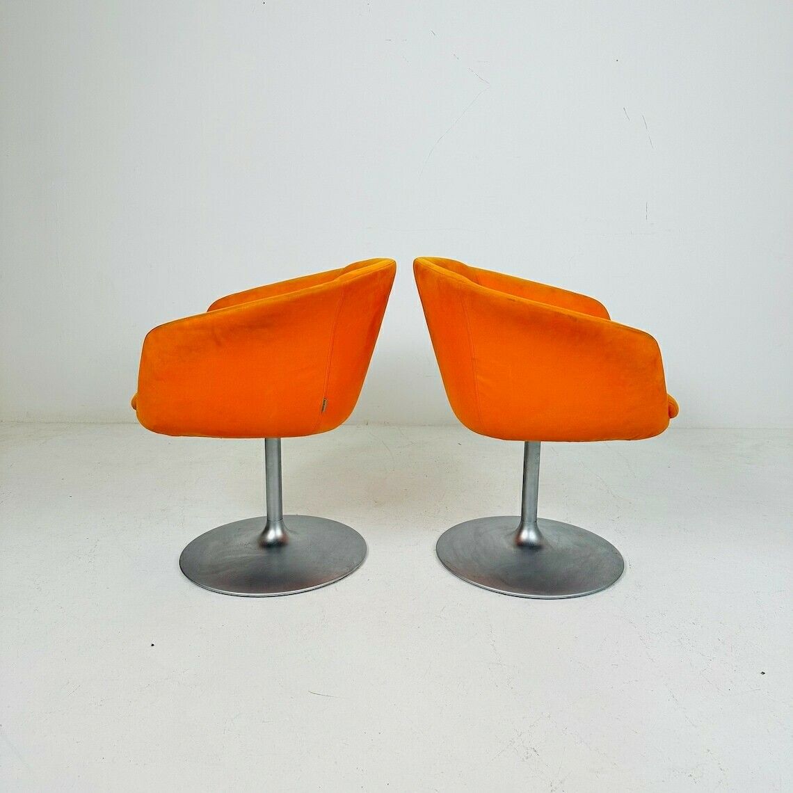 Pair Of Walter Knoll Swivel Barrel Chairs 1970s photo for sale