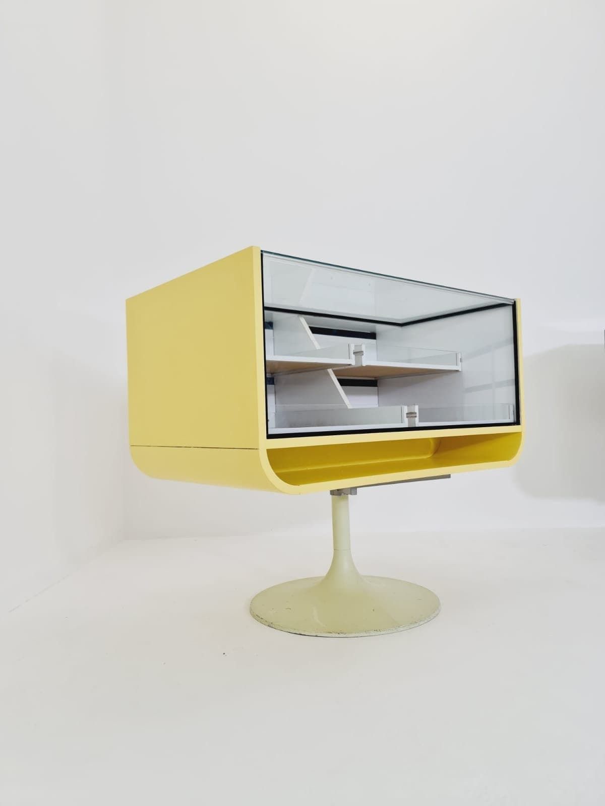photo furniture Space Age Mid Century Tulip Show Case Drawers With Glass Front 1970s