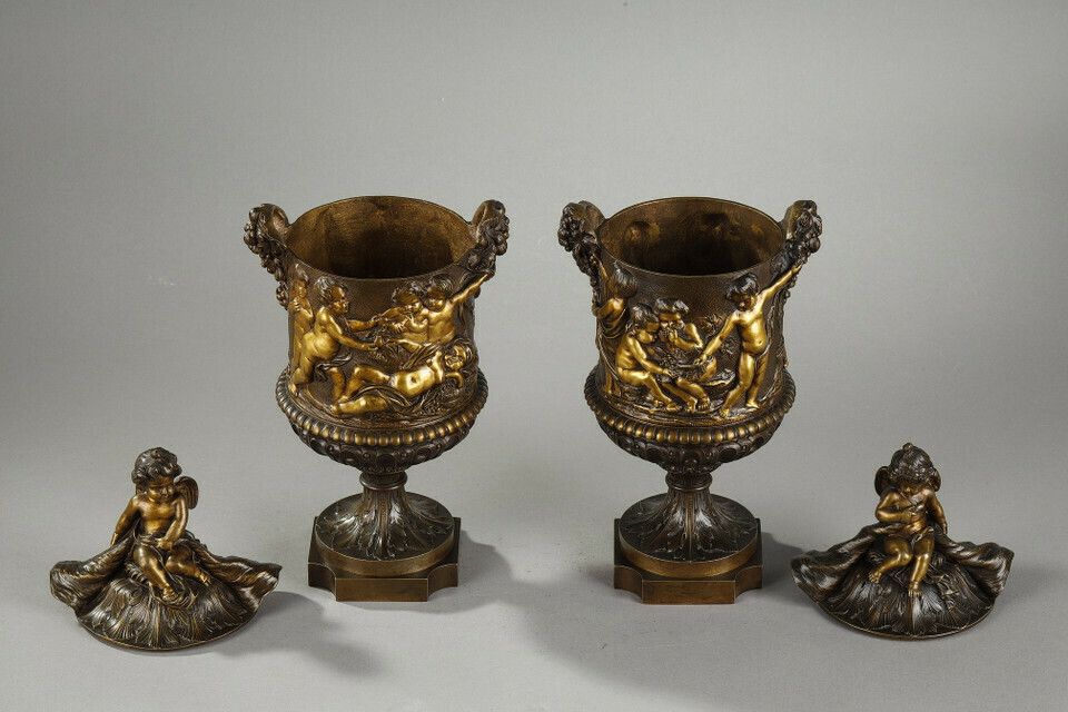 photo buy Pair Of Covered Vases, In Finely Chased Bronze With A Rich Rotating Decoration