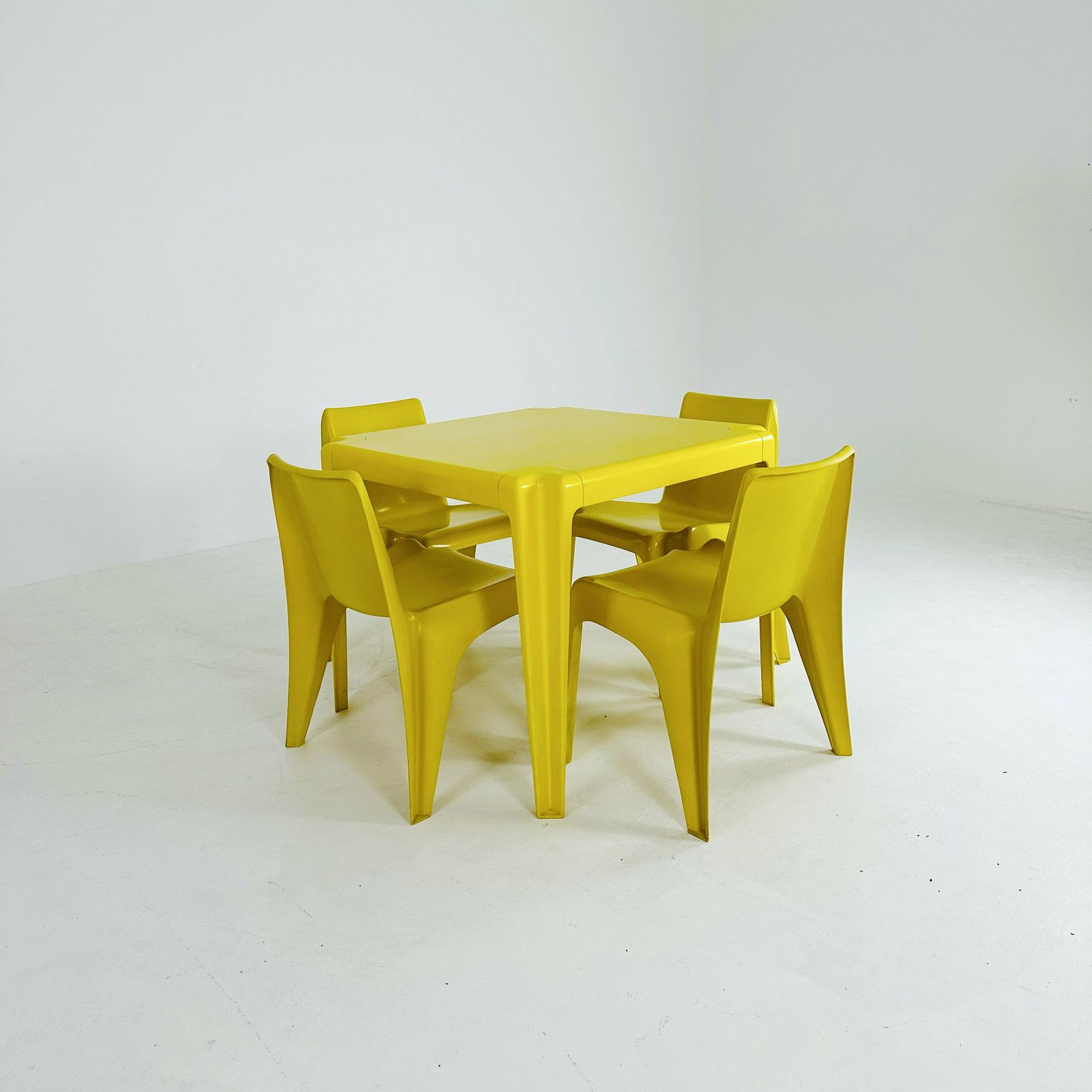 Yellow Set Of 4 Chairs & Table Space Age Bofinger Ba1171 Chair By Helmut Bätzner, 1970s