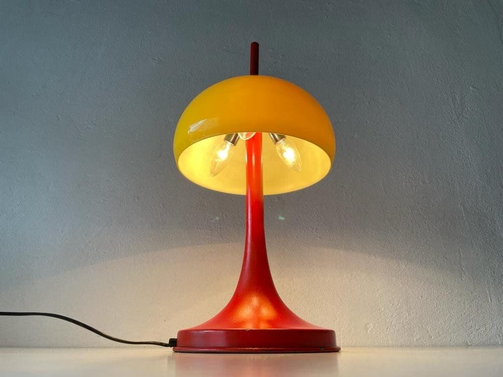 Italian Yellow Glass & Red Metal Iconic Model Pop Art Table Lamp, 1970s, Italy photo Lighting