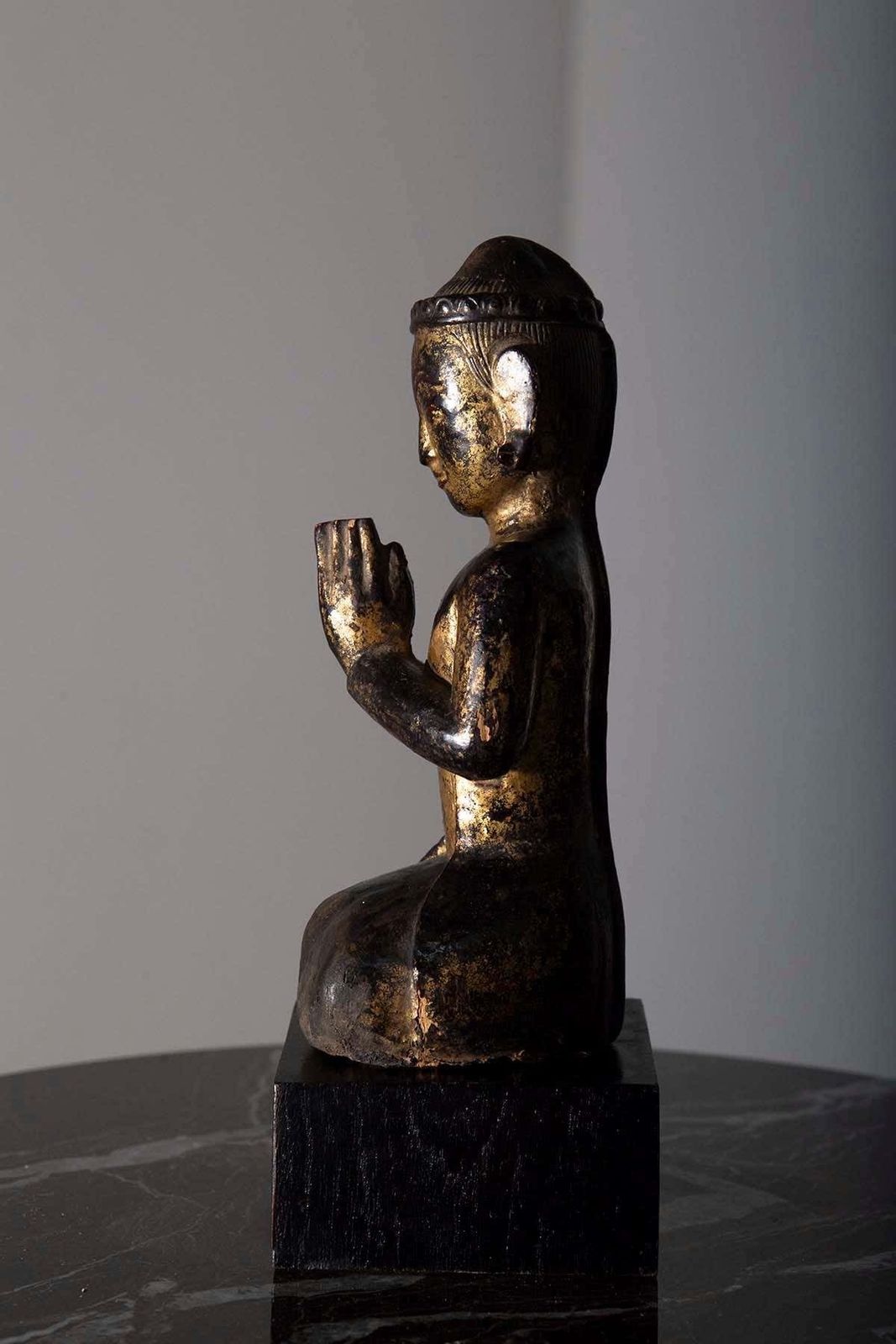 Lacquered Wooden Sculpture Depicting Burma Praying, Early 19th Century photo vintage