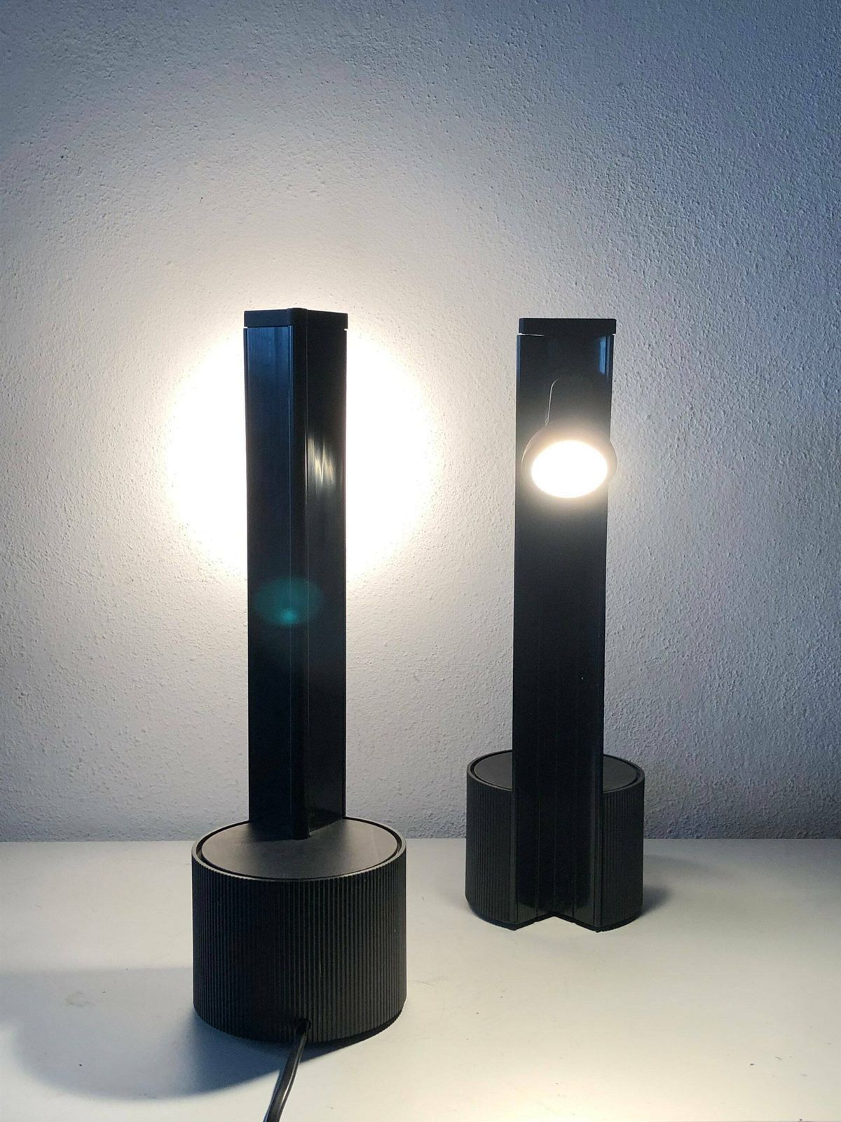 Pair Of Italian Postmodern Vintage Design 1980s Desklamps Model Colibri   Design By Albini + Helg + Piva photo vinterior