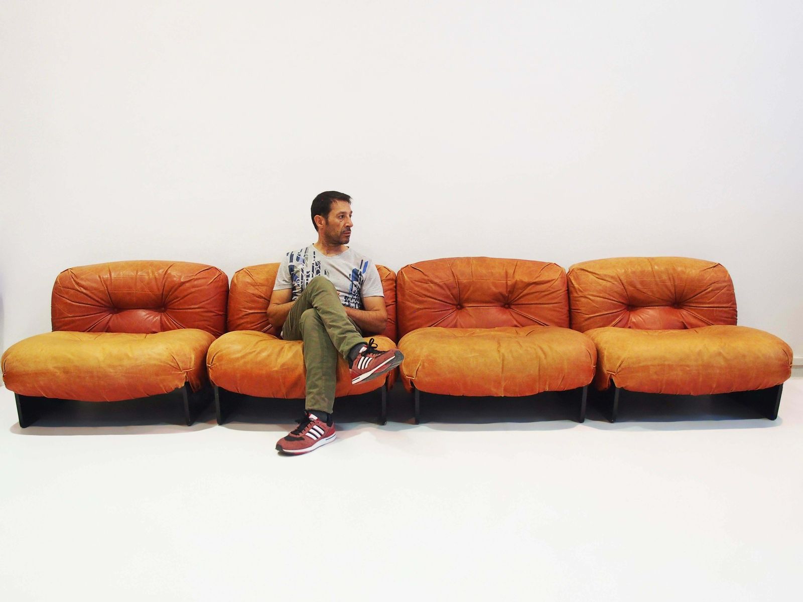 Set Of Four Giuseppe Munari Modular Lounge Chairs Upholstered In Cognac Leather photo for sale