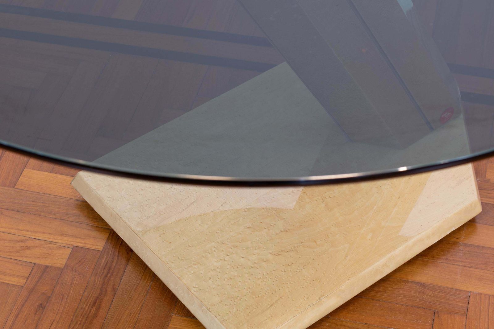 Giovanni Offredi Sunny Round Pedestal Table In Wood And Glass By Saporiti 1970s photo for sale