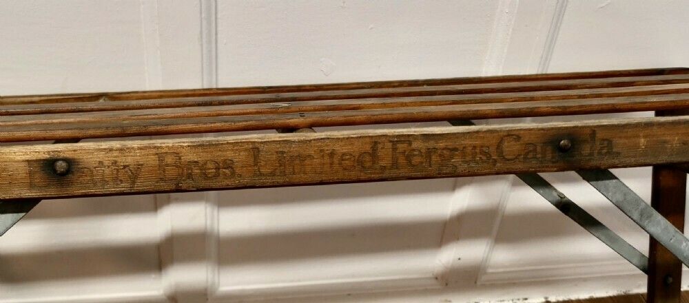 French Canadian Folding Laundry Trolley, Luggage Rack photo 540.0