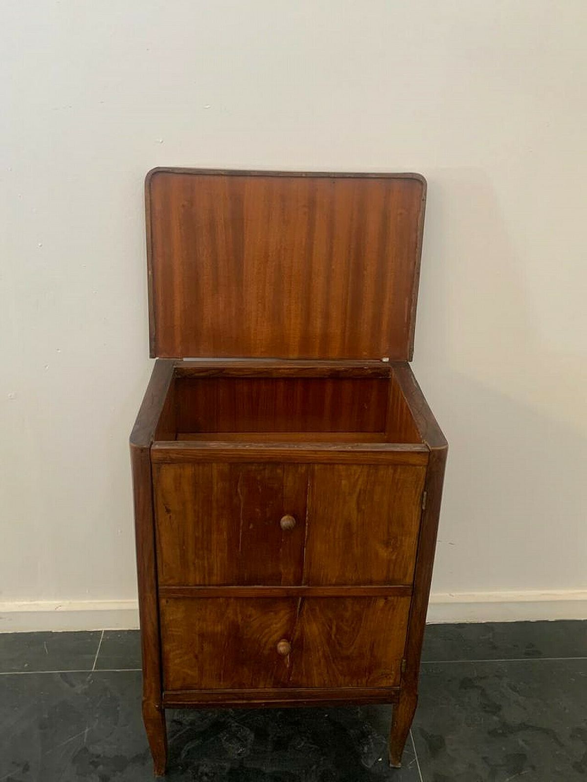 Feather Cherry Wood Chest Of Drawers, Late 18th Century photo vintage