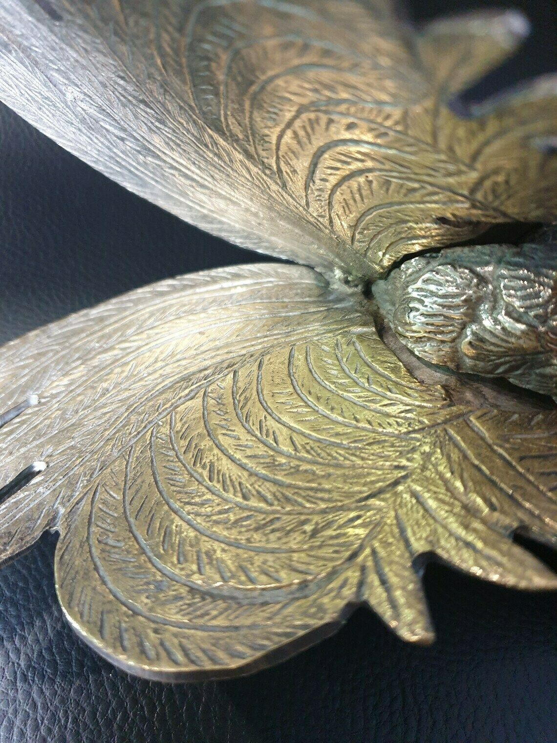 Pair Of Vintage Silver Plated Fighting Cockerel Figurines 1950s Heavy Solid Cockerel's Paris Apartment Table Décor Chicken Ornaments photo vintage