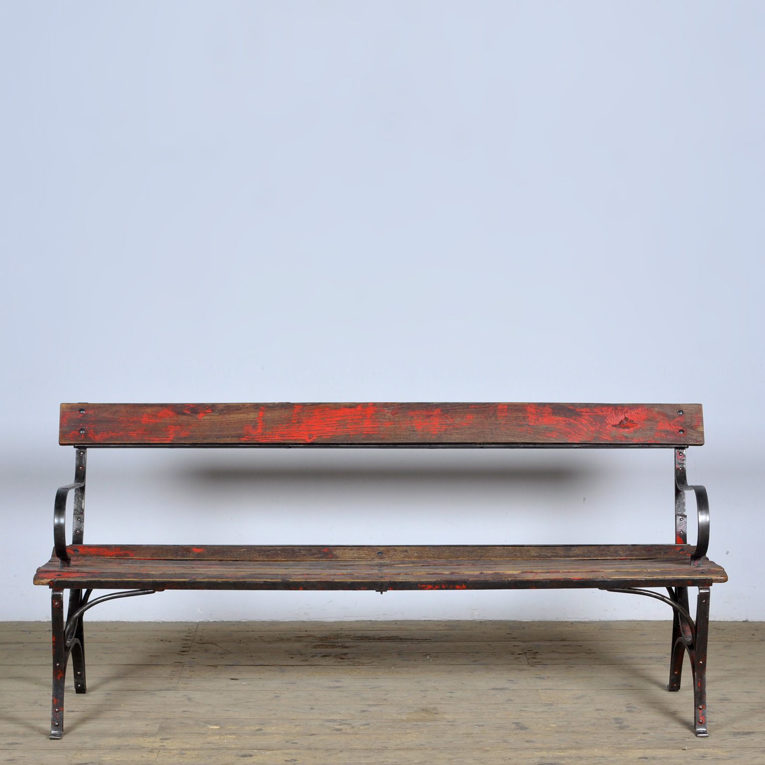 photo vinterior Riveted Iron Park Bench 1920s