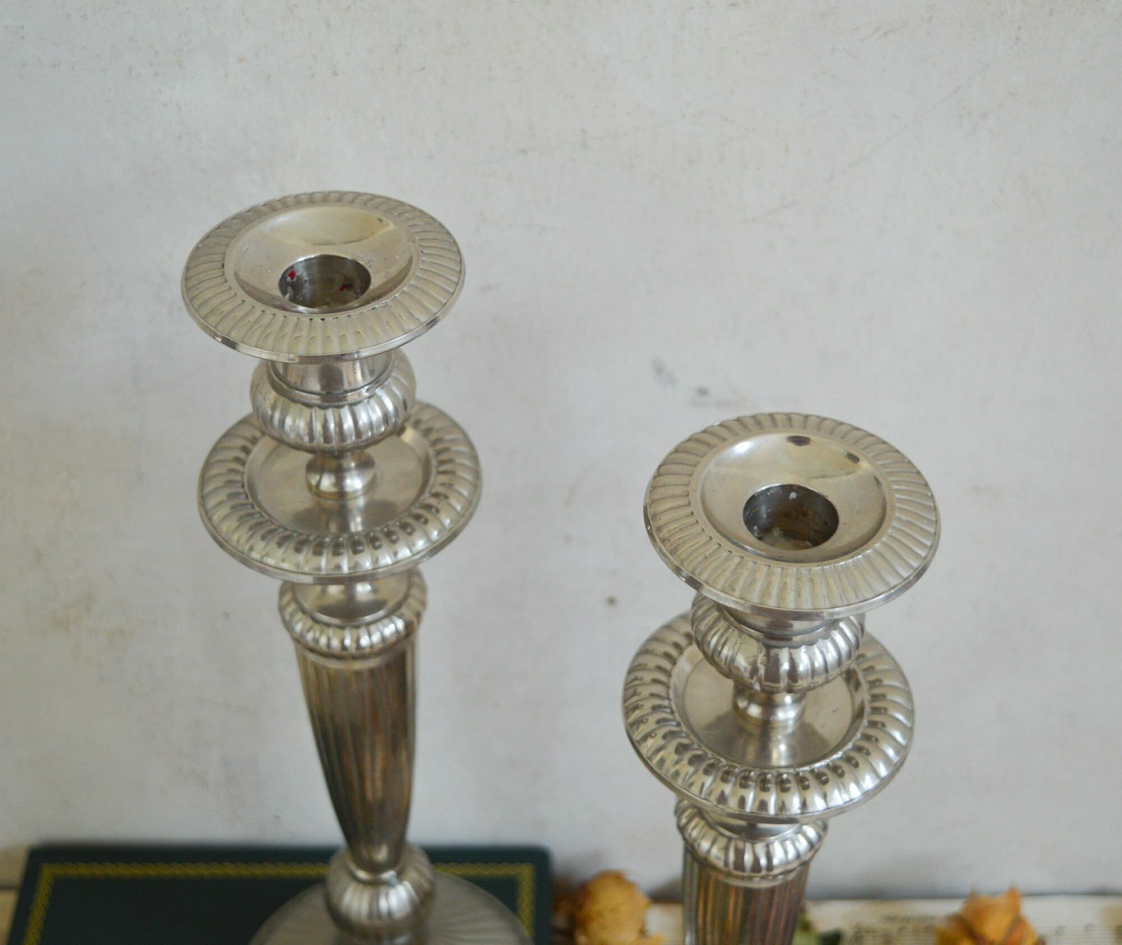 Rare Vintage Tall Pair Silver Ribbed Candleholders, Set Of 2 Heavy Aluminium Buffett Candlesticks 34x12 Cm photo 110.0