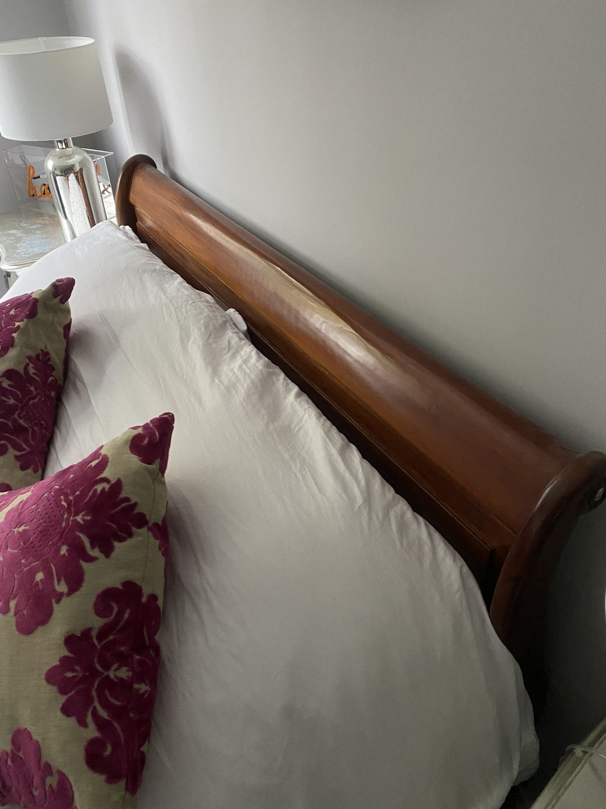 Queen Size Wooden Sleigh Bed photo for sale