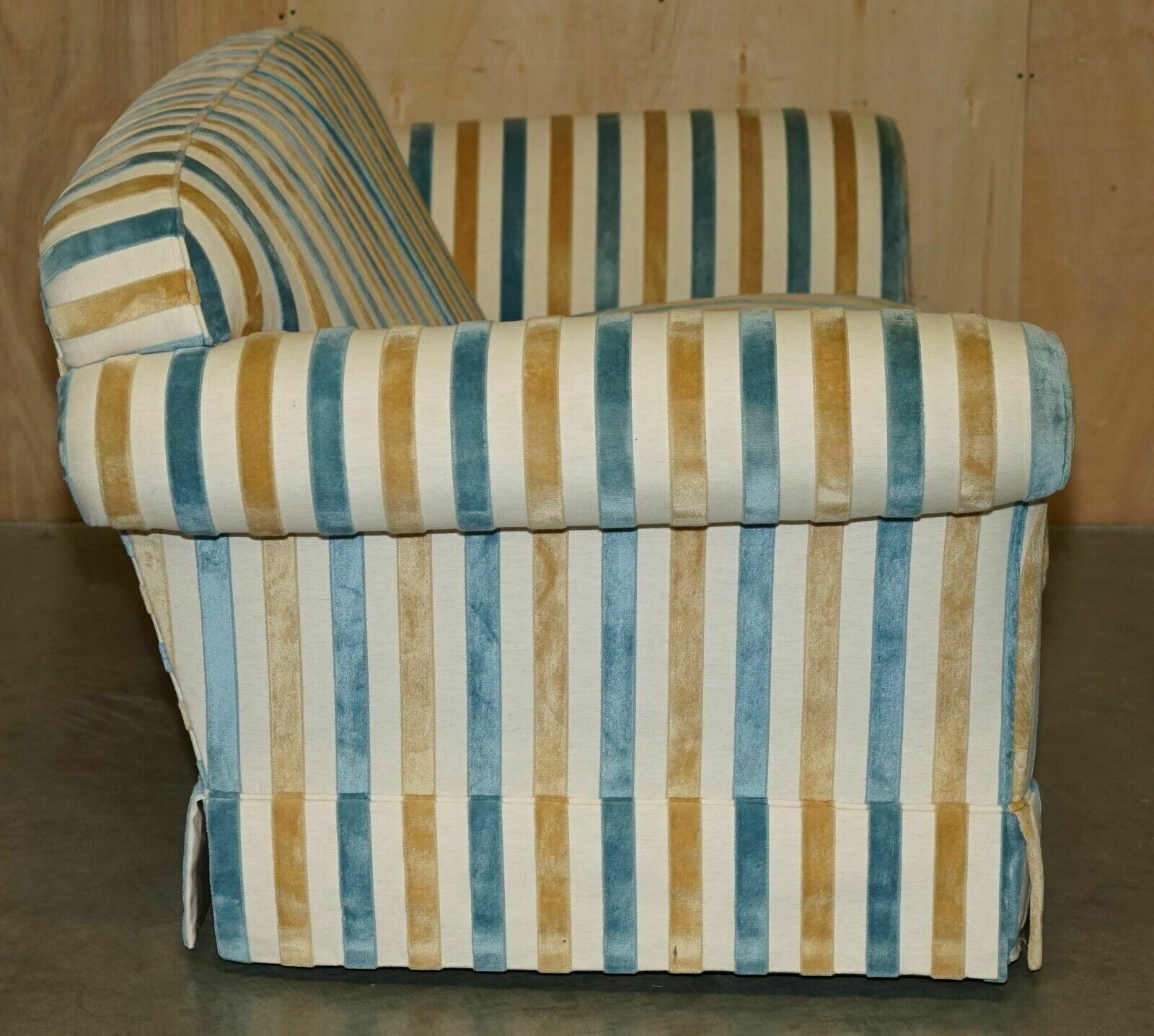 3500.0 1 Of 2 Stunning Mulberry Home Designer Contemporary Striped Two Seater Sofas photo