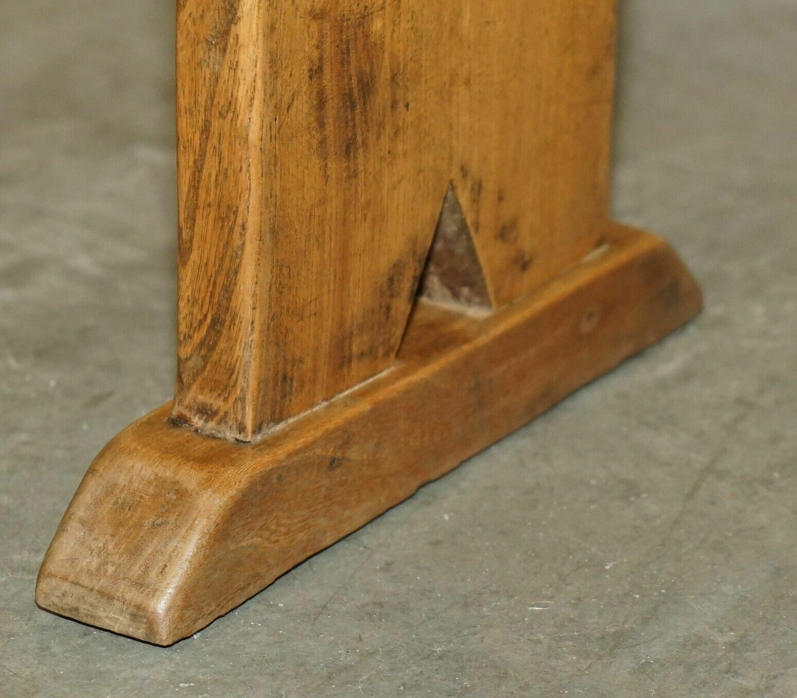 photo furniture Pair Of Victorian English Oak Antique Lightly Burred Dining Table Bench Pew Seat