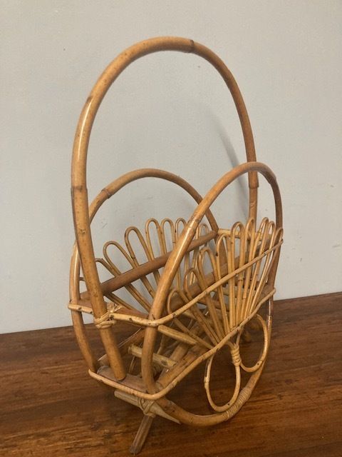 Modern Design Magazine Rack In Bamboo From The 1960s, In Perfect Condition photo buy