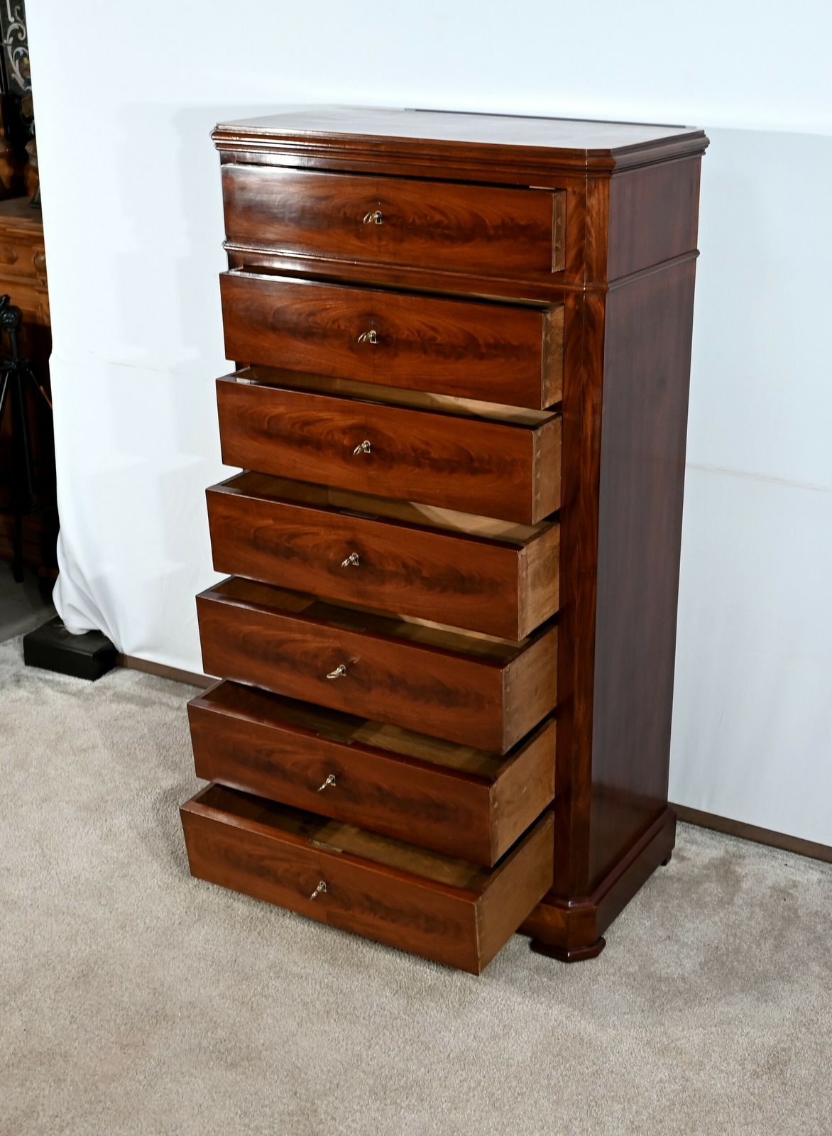 Small Weekly Burl Mahogany – 2nd Half Of The 19th Century photo for sale