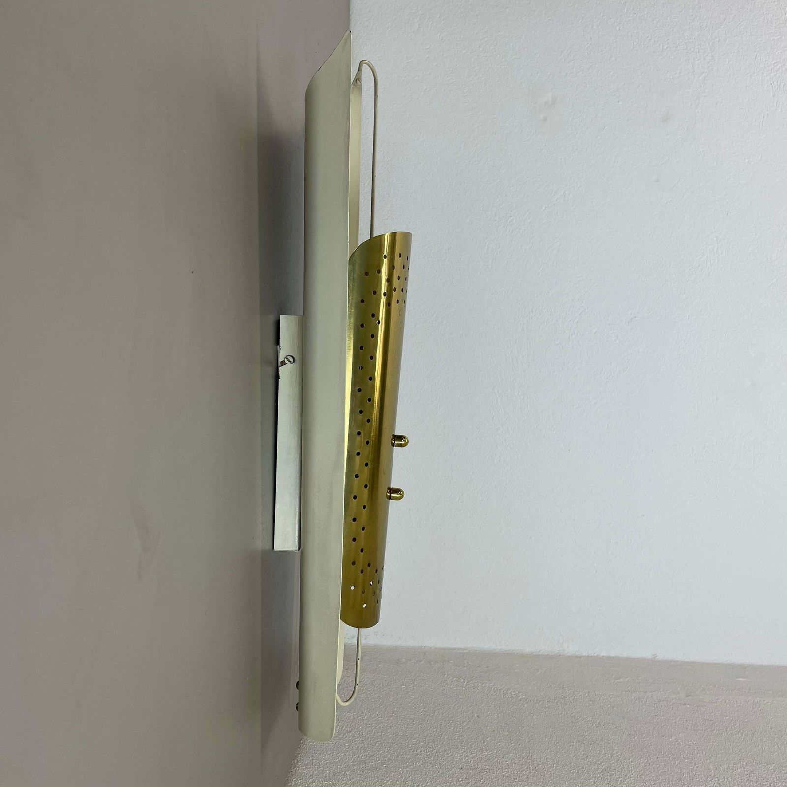 photo vintage Unique Large 65cm Italian Stilnovo Style Theatre Wall Light Object, Italy 1950s