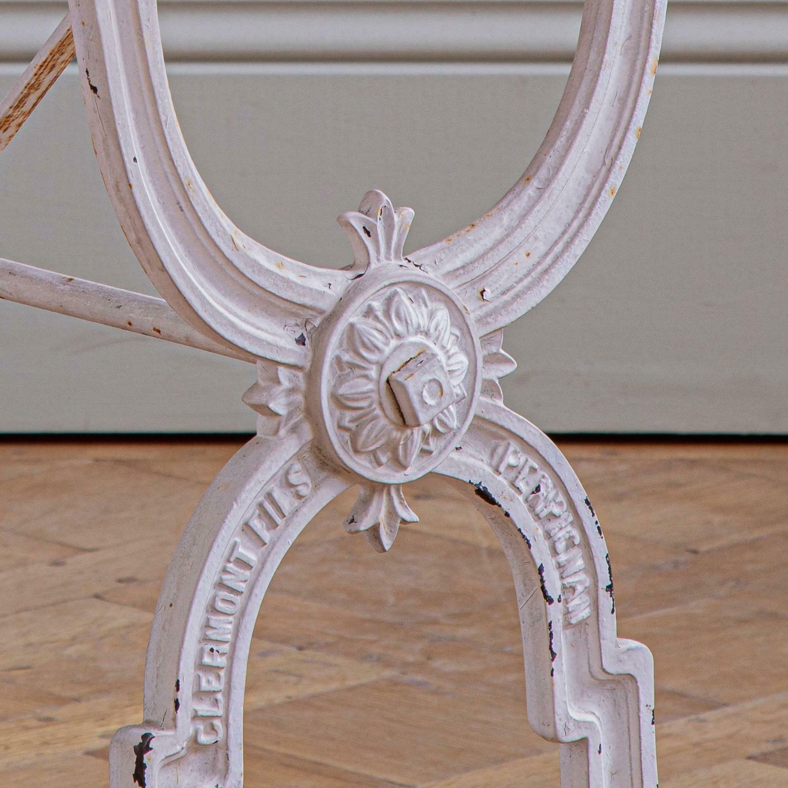 photo vinterior French Antique Iron & Marble Bistro / Garden Table In White By Clermont Fils