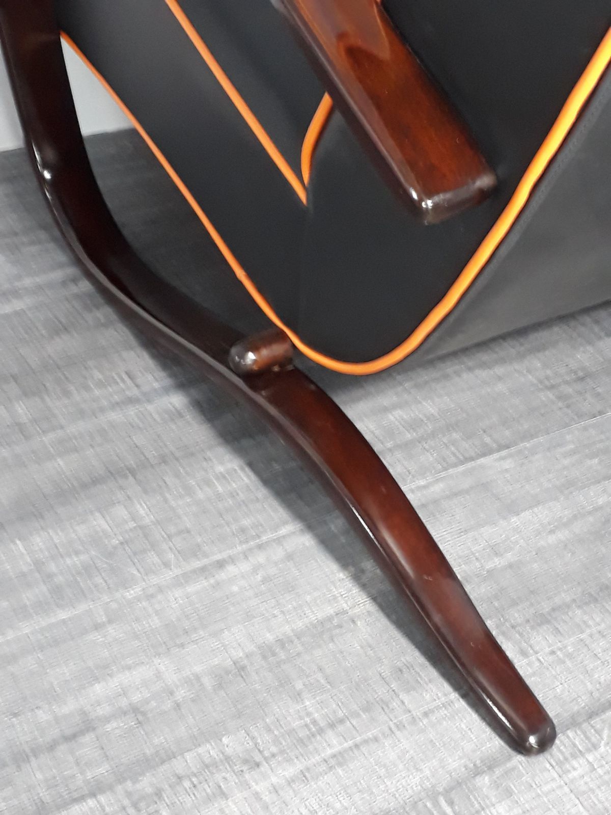 3550.0 Halabala H269 Armchair In Beech And Black Leather, Czech Art Déco 1930s photo