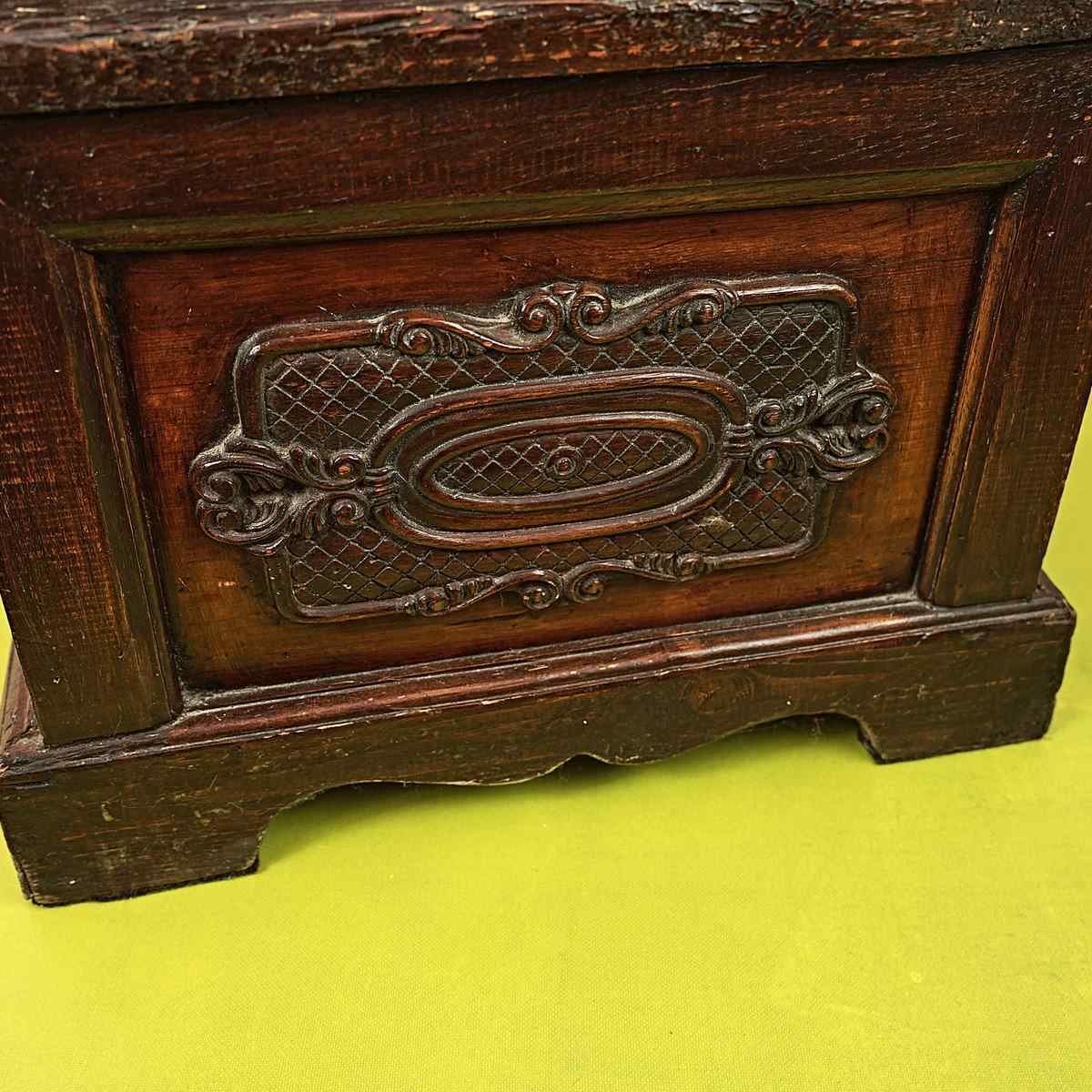 Wooden Bench From The Late 19th And Early 20th Centuries photo 808.0