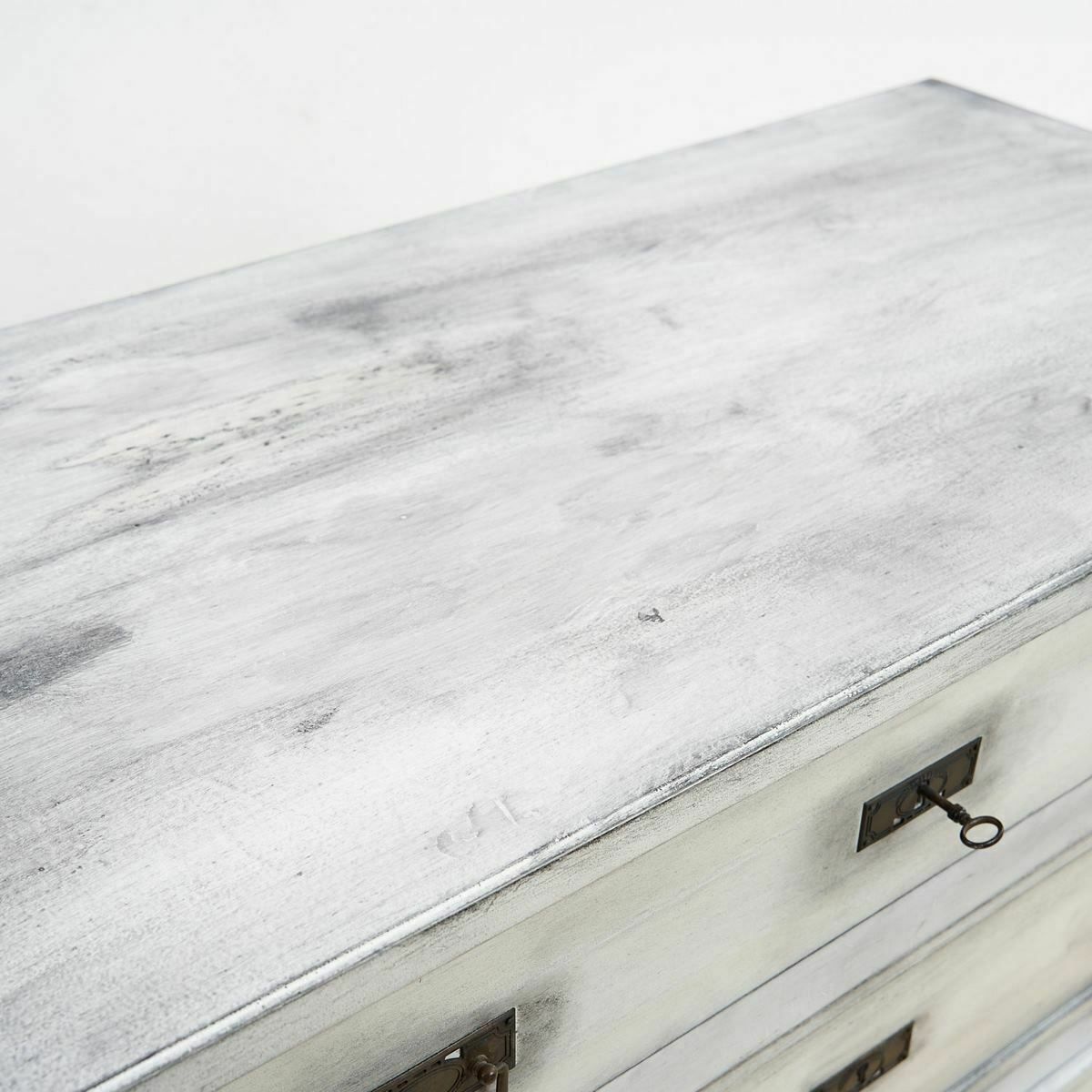 White Chest Of Drawers   Four Drawers photo vinterior