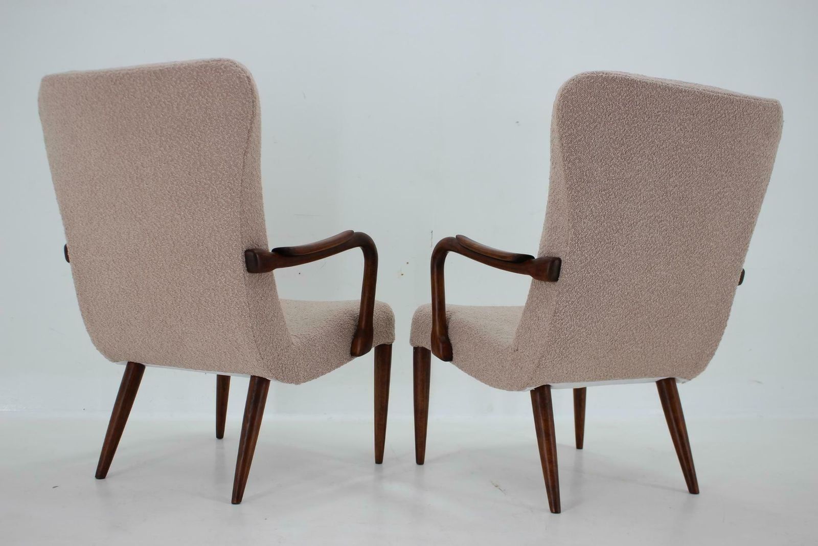 photo furniture 1960s Pair Of Restored Danish Armchairs In Boucle