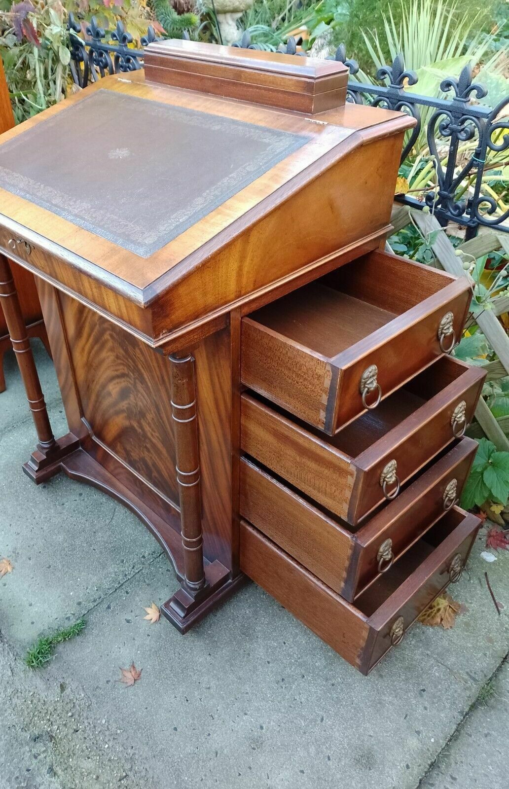 Quality Antique Regency Revival Flame Mahogany Davenport Bureau Desk Leather Top photo vinterior