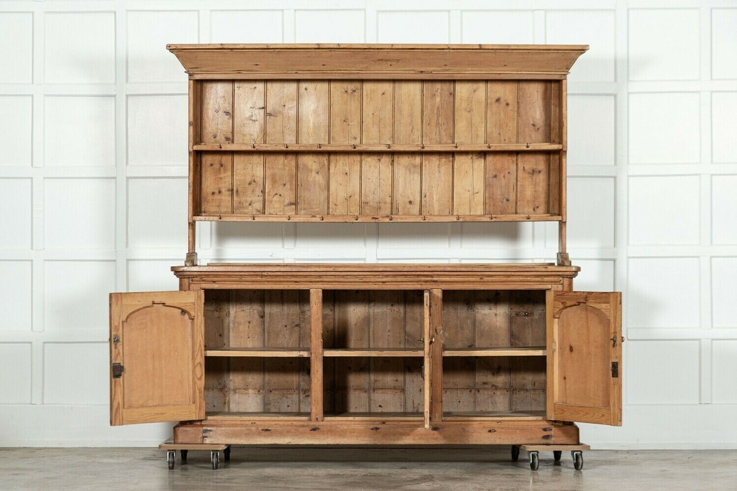 Large 19thc English Pine Vernacular Dresser