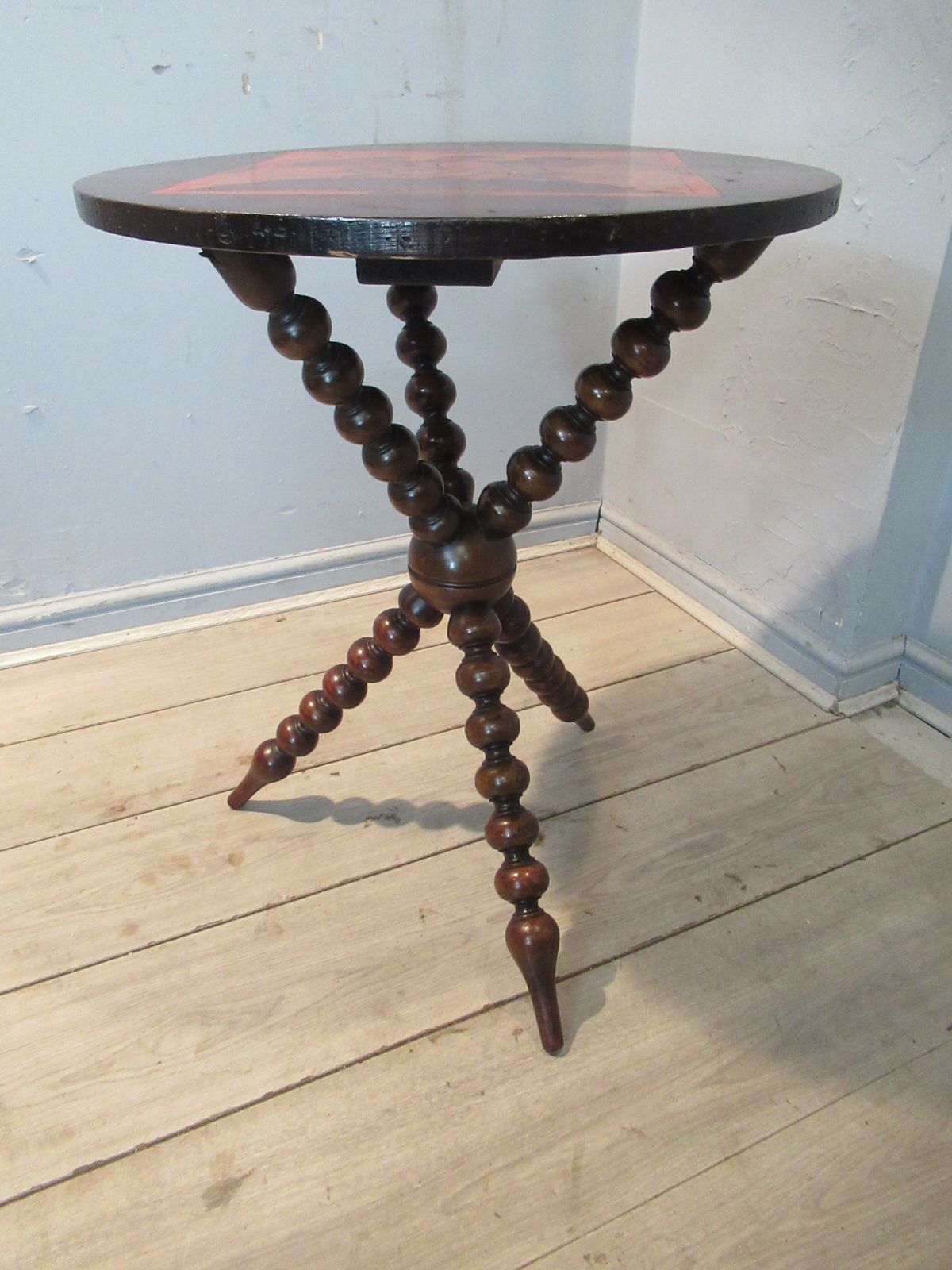 Late Victorian   Round  Gypsy Style Table photo furniture