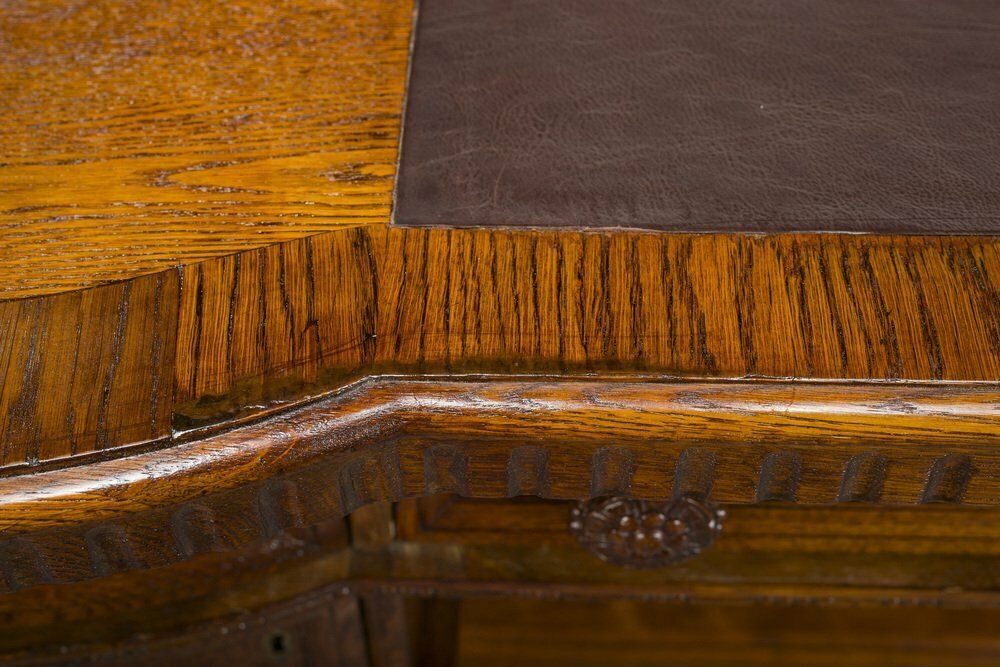 Vintage Neo Renaissance Desk, 1920s photo vinterior