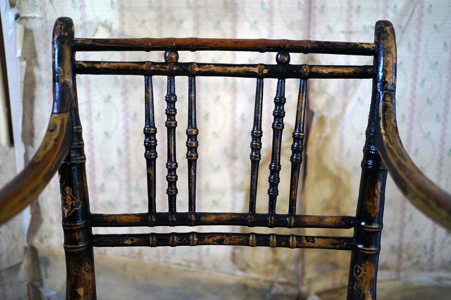 A Regency Period Lacquered Faux Bamboo Armchair C.1820 25 photo buy