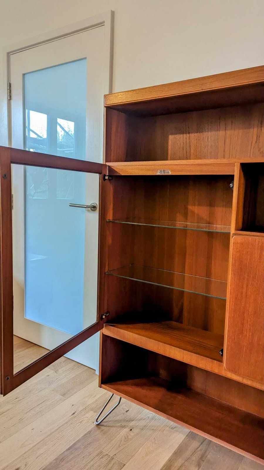Beautiful, Vintage McIntosh Mid Century Teak Glass Display Drink Cabinet Hairpin Legs, 1970 photo for sale