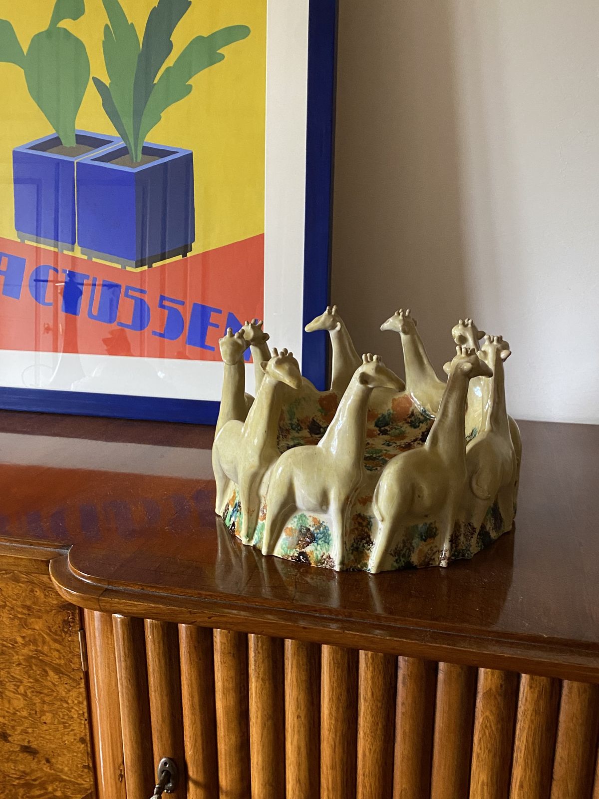 photo furniture Postmodern Giraffe Ceramic Centerpiece / Vide Poche, Nd Dolfi Montelupo Italy, 1990s