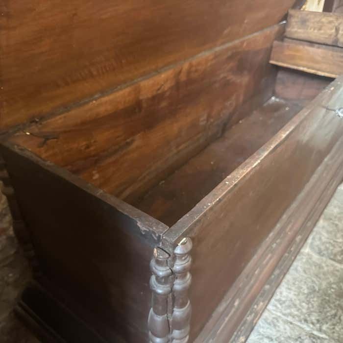 1850 Louis Philippe Walnut Wood Traditional Sicilian Blanket Chest photo 4216.0