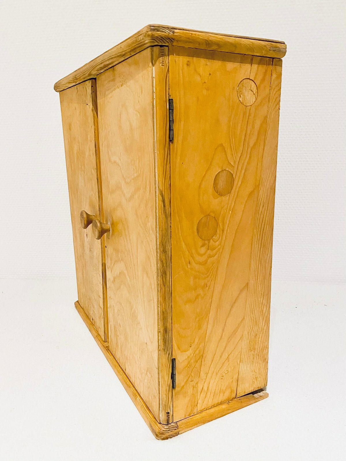 Vintage Wooden Doll Wardrobe Cupboard With Coathangers / 1950s 1960s Toys photo vinterior