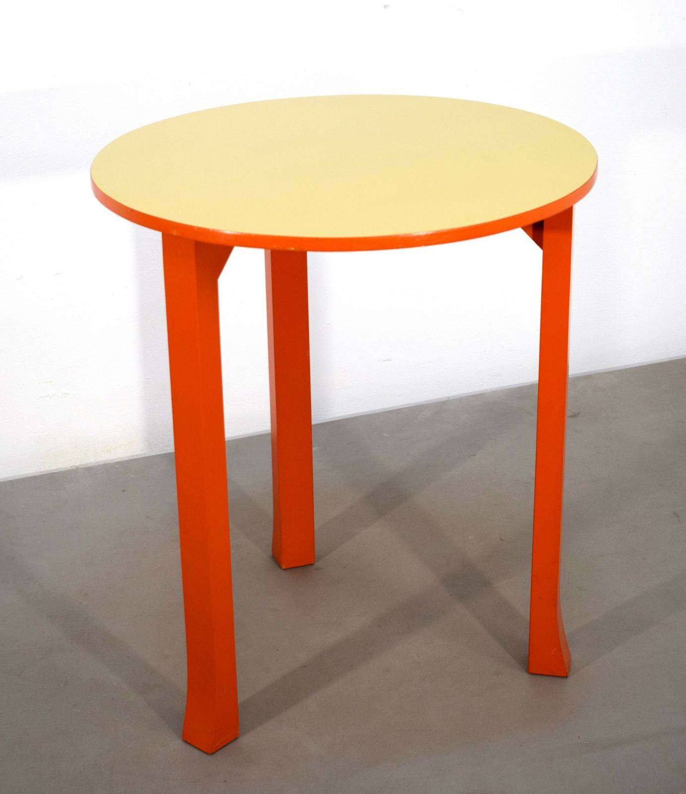 Italian Small Dining Table, Lacquered Wood, 1960s photo furniture