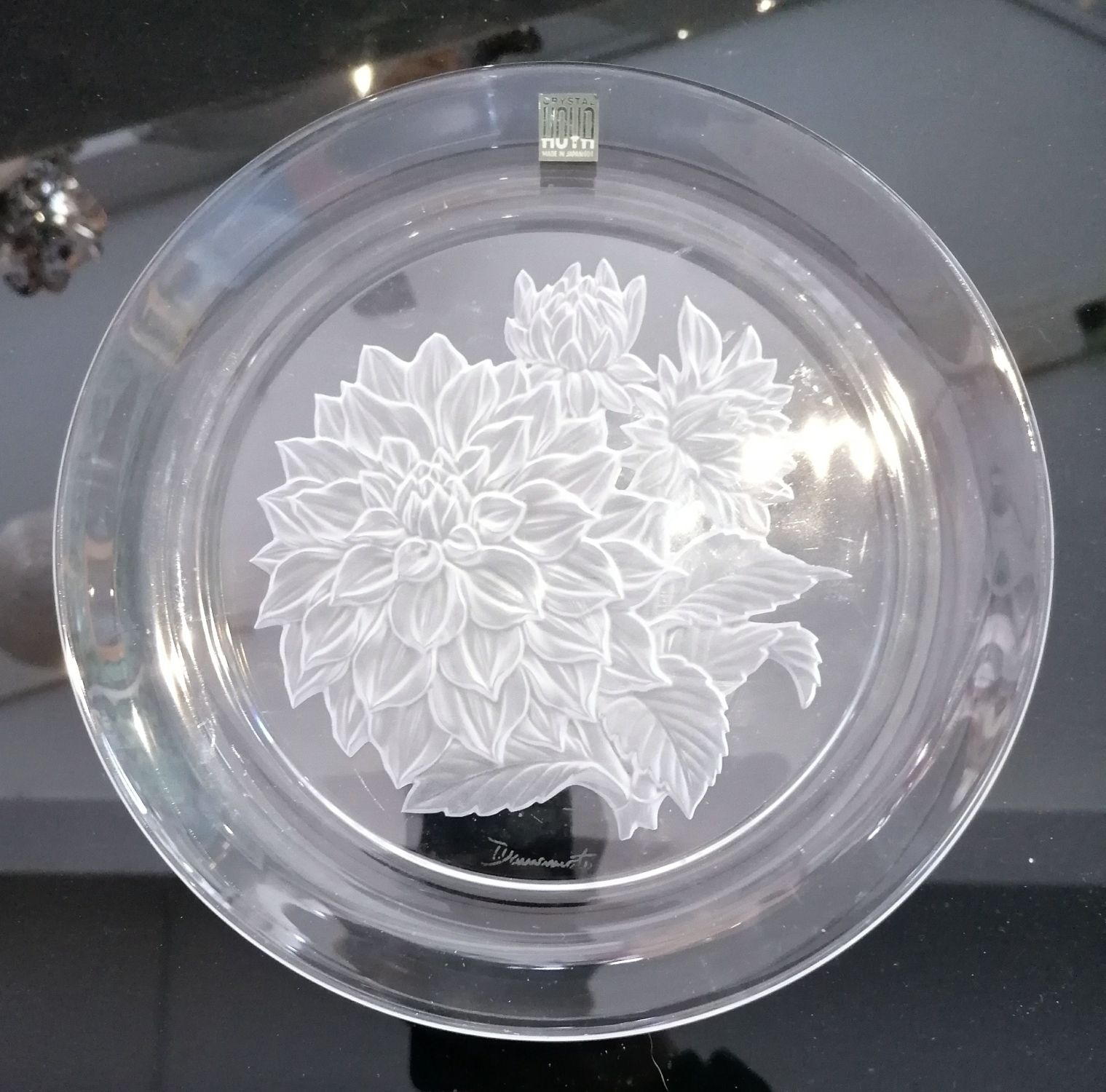 Crystal Hoya Made In Japan Decorative Signed Plate. Ref 5047