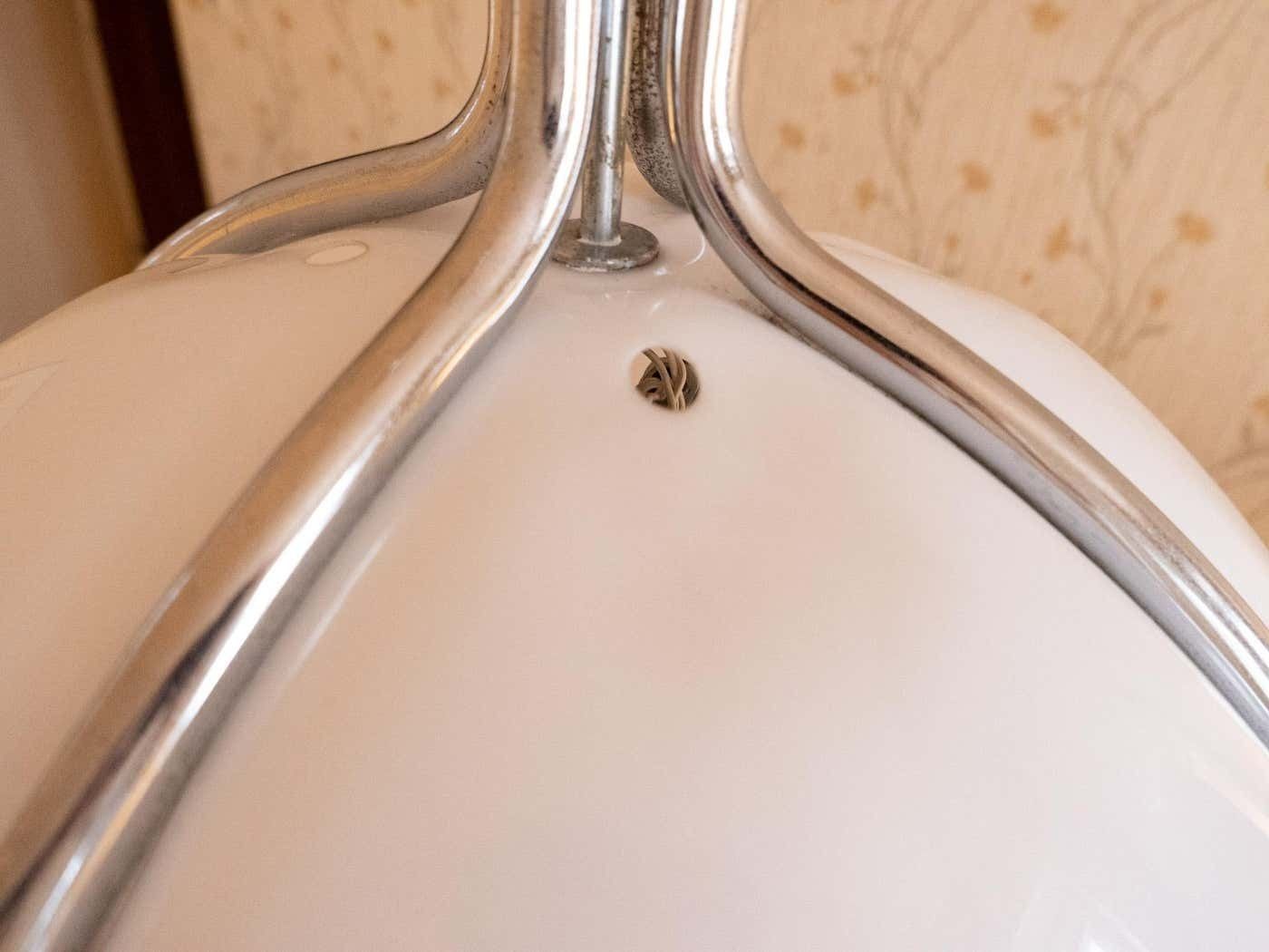 Mid Century Modern White Pendant Quadrifoglio By Gae Aulenti, Italy, 1970s photo 1490.0