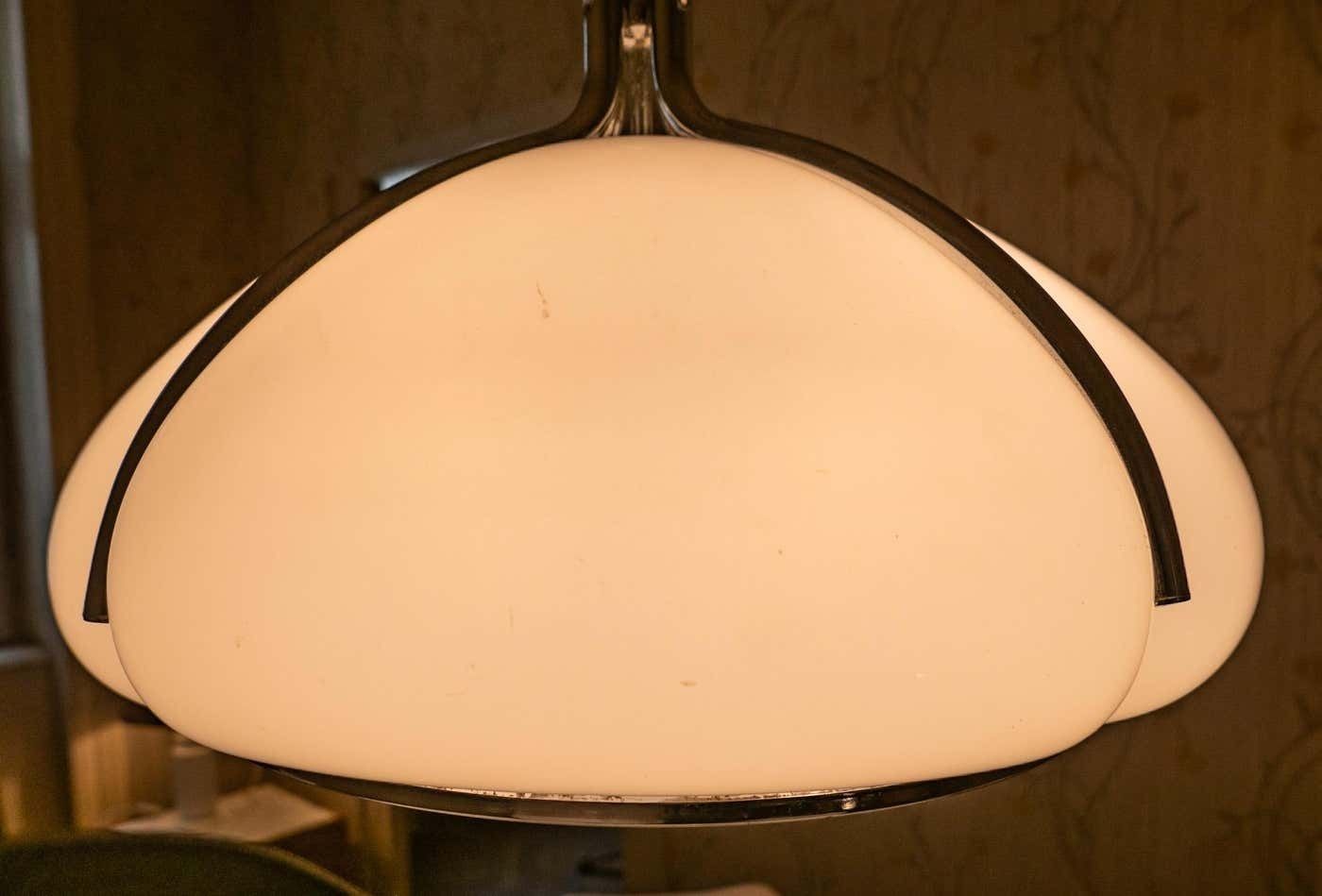 Mid Century Modern White Pendant Quadrifoglio By Gae Aulenti, Italy, 1970s photo vinterior