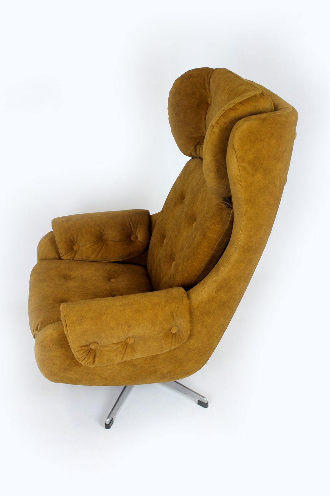 Restored Swivel Lounge Chair From Up Zavody, Czechia, 1970s photo Furniture