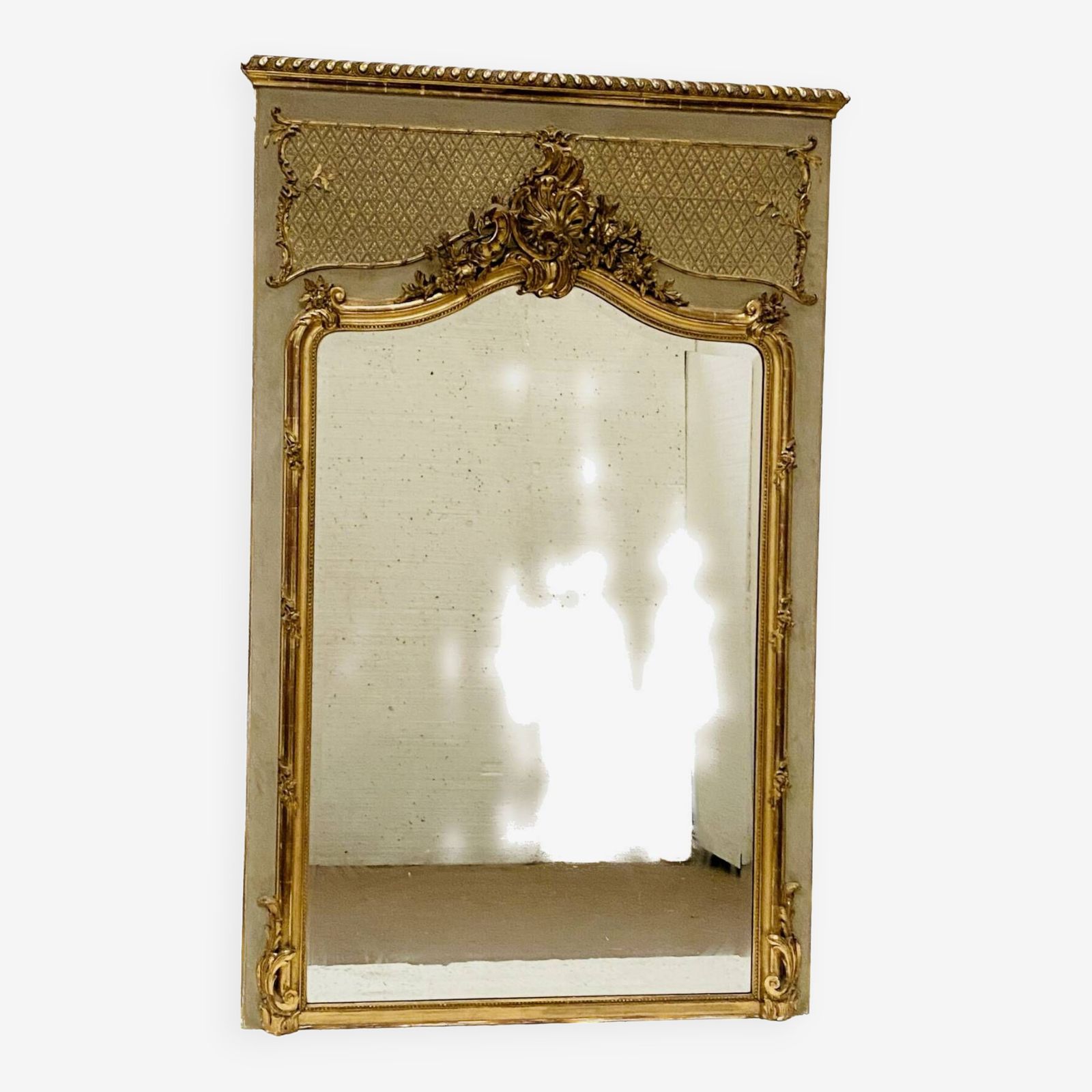photo vintage Louis XV Style Mirror In Wood And Gilded Stucco 20th Century