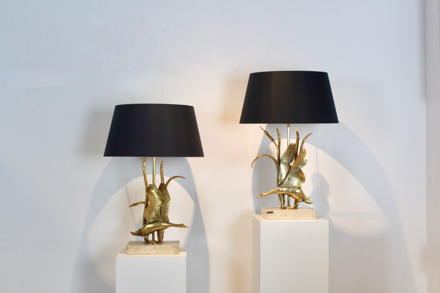 Travertine And Gilt Metal Wild Duck Table Lamps By Lanciotto Galeotti, Signed photo buy