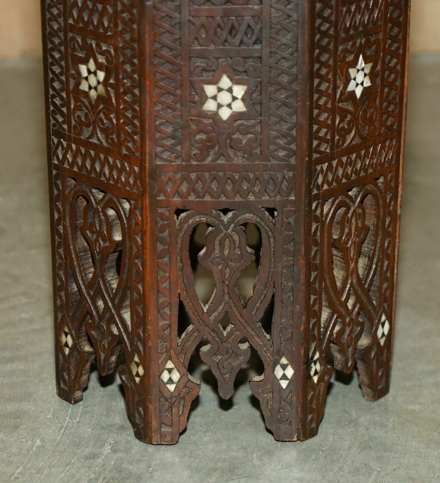 Antique Liberty's Victorian Circa 1880 Floral Moroccan Hand Carved Table photo vinterior