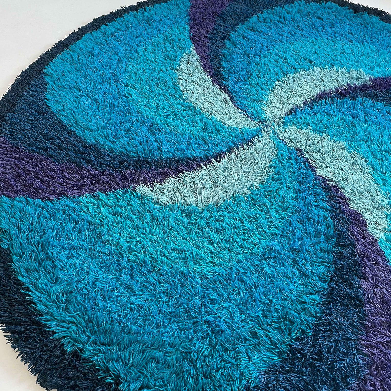 Extra Large Original Scandinavian High Pile Rya Rug By Ege Taepper, 1970s photo vinterior