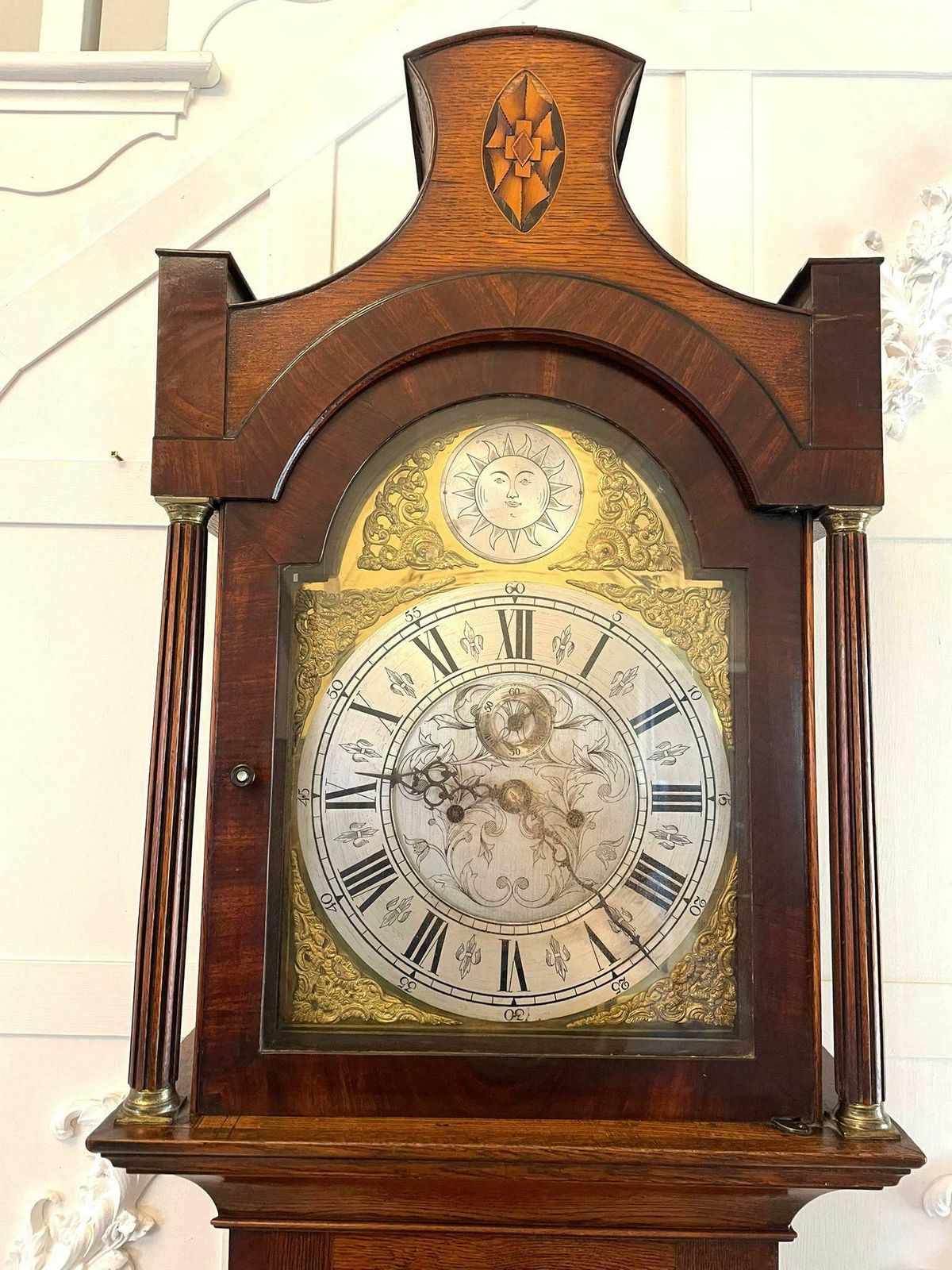 photo furniture Antique George III Quality Eight Day Brass Face Oak Longcase Clock